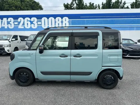 Suzuki Spacia Gear