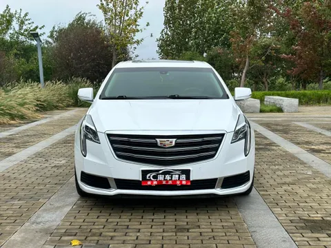 Cadillac XTS