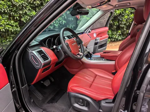 Land Rover