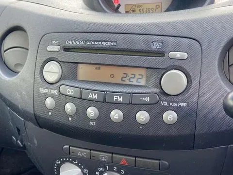 Daihatsu Esse