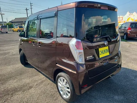 Nissan Dayz Roox