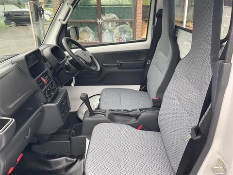 Nissan Clipper Truck