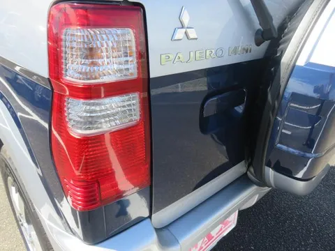 Mitsubishi Pajero Mini