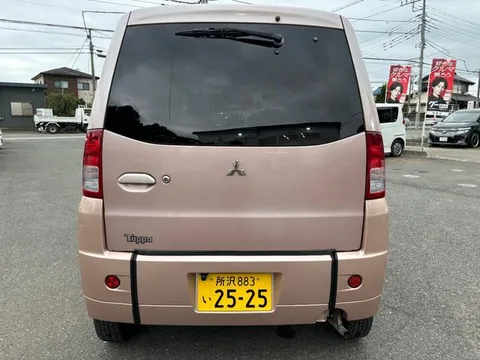Mitsubishi Toppo
