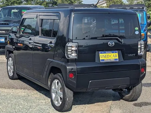 Daihatsu Taft