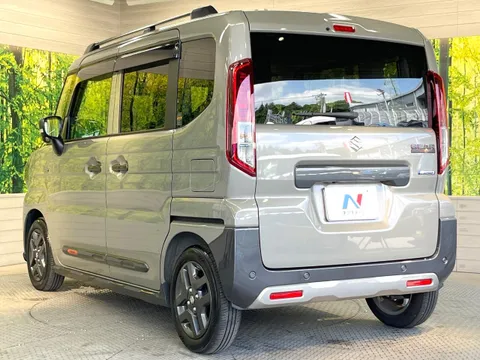Suzuki Spacia Gear