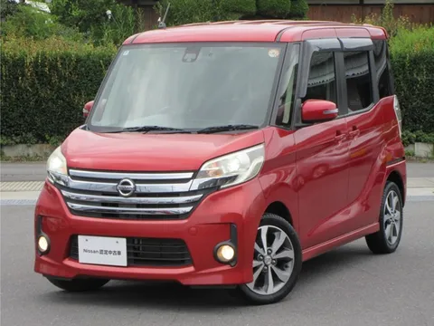 Nissan Dayz Roox