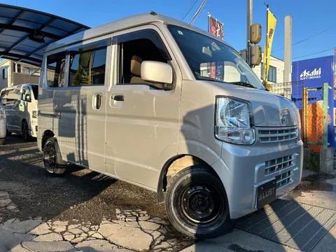 Nissan Clipper