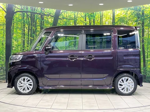 Suzuki Spacia Custom