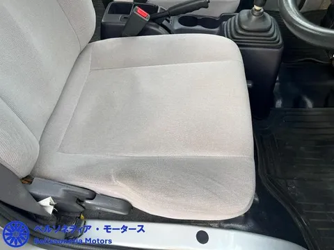 Subaru Sambar Van