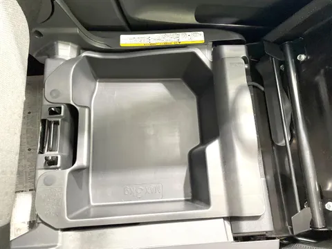 Toyota Pixis Mega