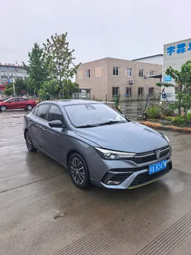 Roewe i5
