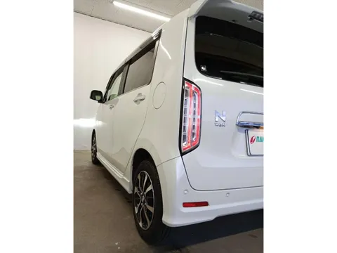 Honda N-WGN Custom