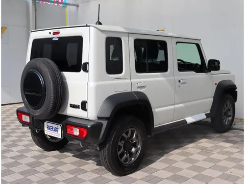 Suzuki Jimny Nomade