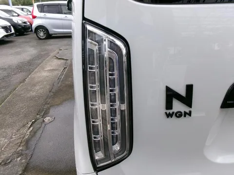 Honda N-WGN Custom