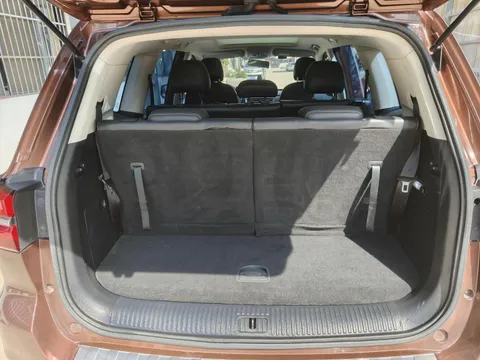 Roewe RX8
