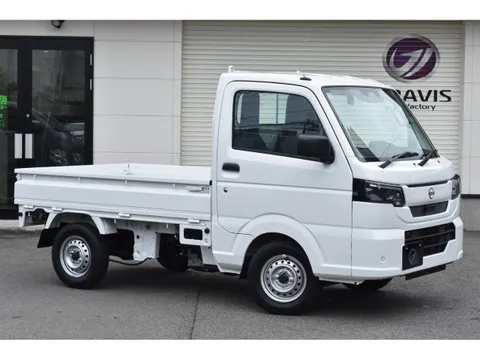 Nissan Clipper Truck