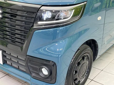 Suzuki Spacia Base