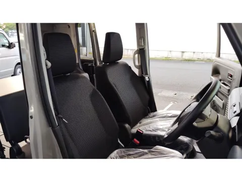 Suzuki Spacia Base