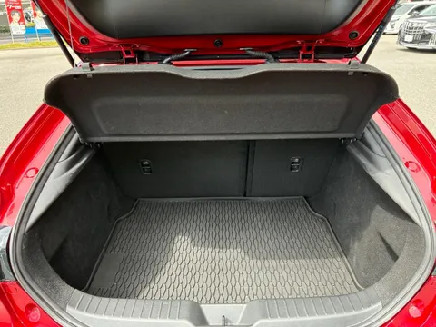Mazda MAZDA3 Fastback