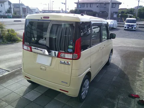 Suzuki Spacia