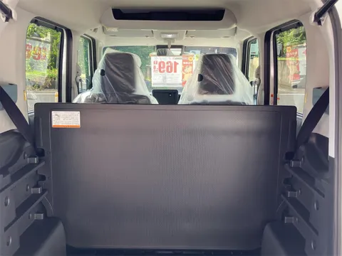 Suzuki Spacia Base