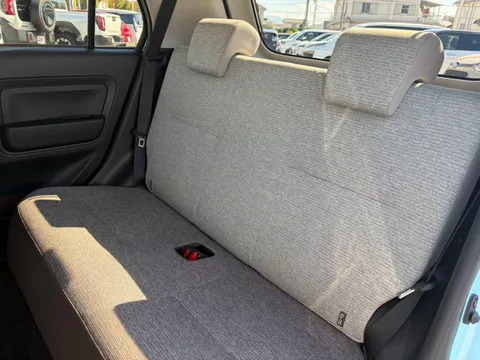 Daihatsu Mira Tocot