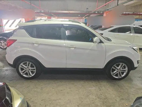 Changan CS35