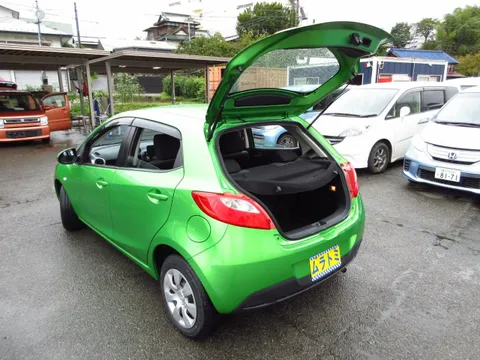 Mazda Mazda2 (Demio)