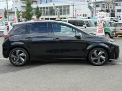 Nissan Note Aura
