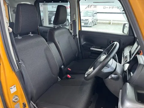 Suzuki Spacia Gear