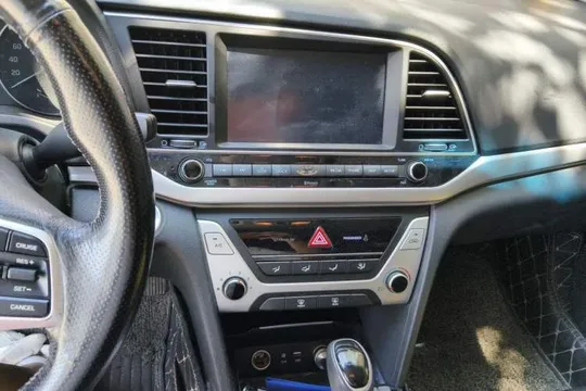 Hyundai Elantra (6th Generation / Lingdong)