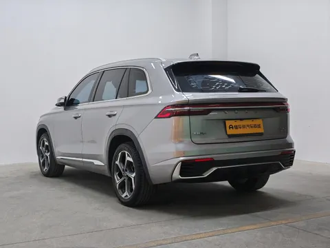 Geely Monjaro (Xingyue L)