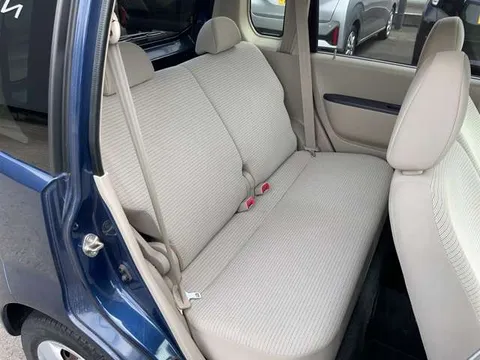 Nissan Otti