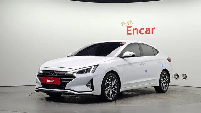 Hyundai Elantra (Avante)