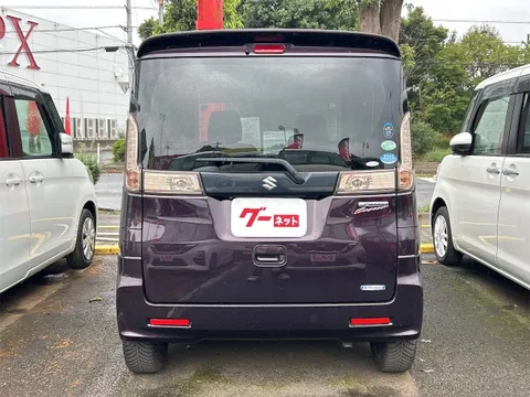 Suzuki Spacia Custom