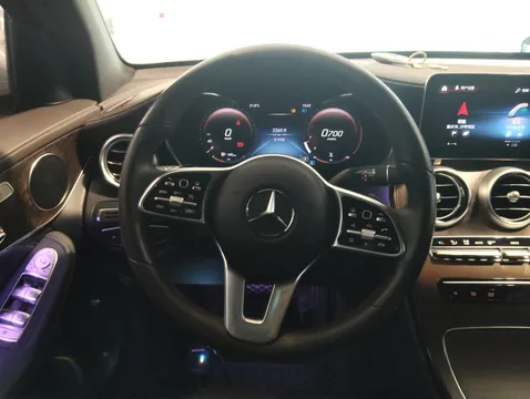 Mercedes-Benz Mercedes-Benz GLC