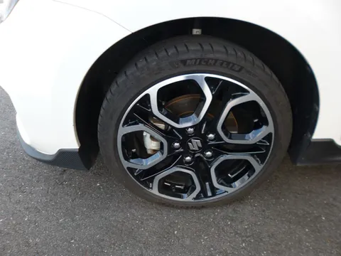 Suzuki Swift Sport