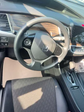 Honda Jade