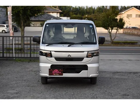 Mitsubishi Minicab Truck