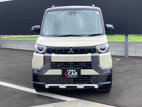 Mitsubishi Delica Mini