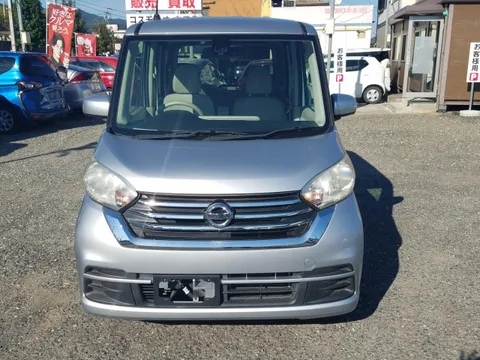 Nissan Dayz Roox