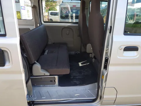 Mitsubishi Minicab Van