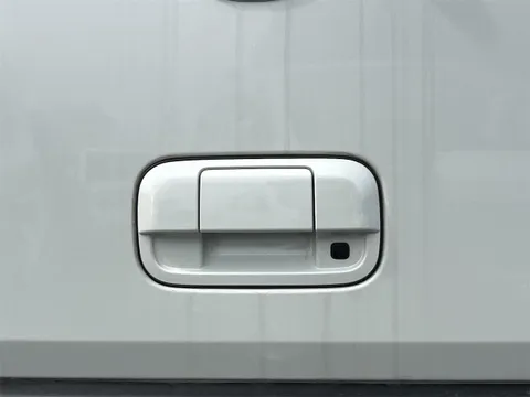 Mazda Flair Crossover