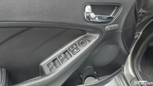 Kia Cerato (K3)