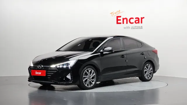 Hyundai Elantra (Avante)