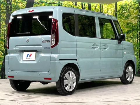 Suzuki Spacia