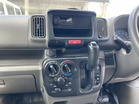 Nissan Clipper