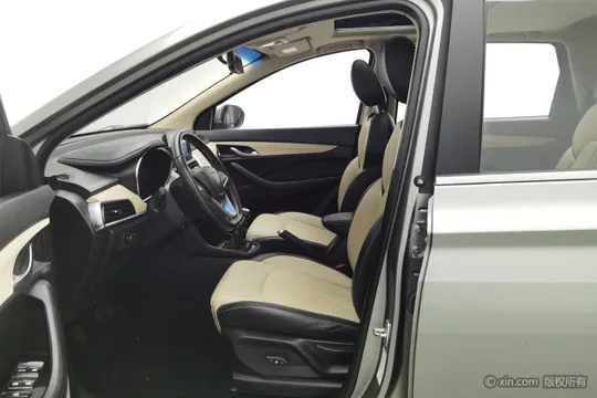Baojun 360