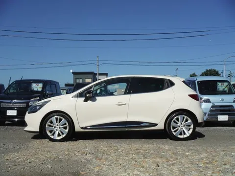 Renault Lutecia
